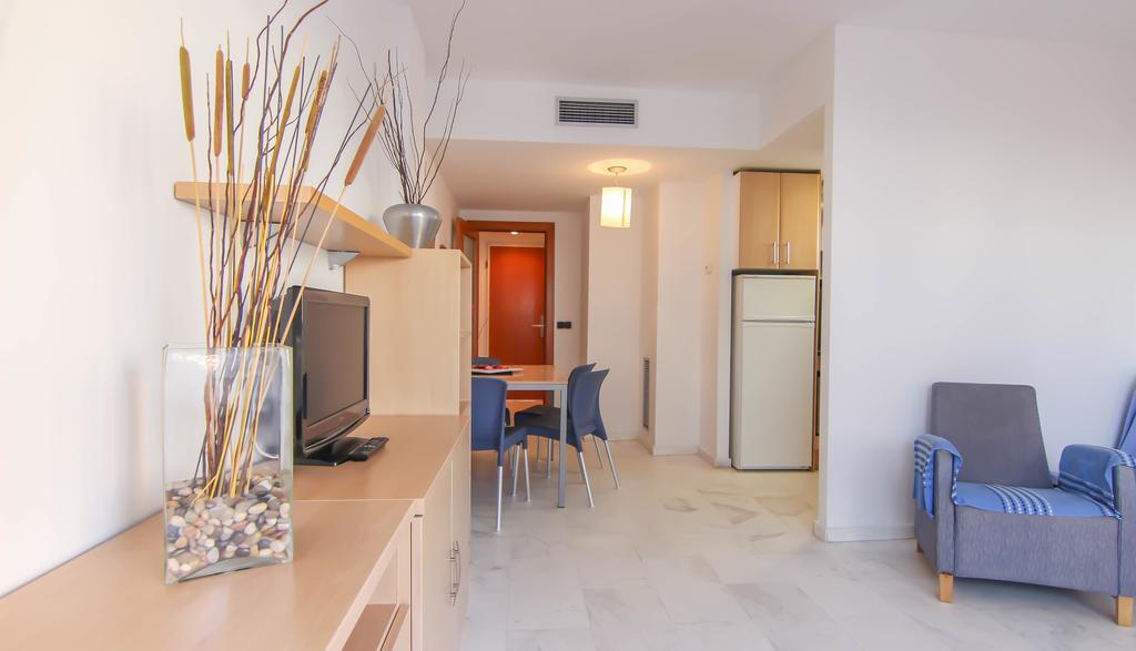 Beachfront Apartment With Pool And Garden S Abanell Blanes Pokoj fotografie